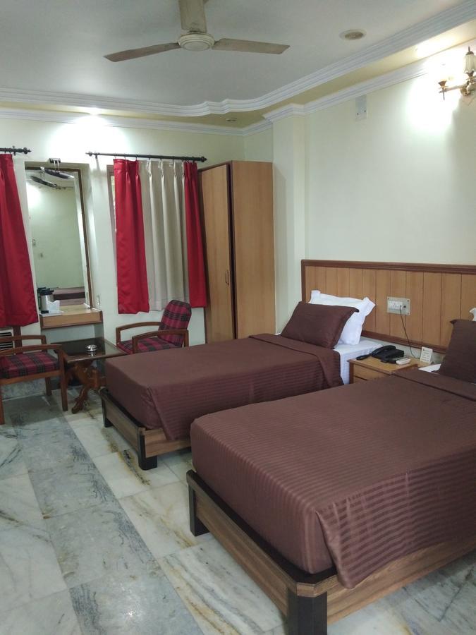 Oyo 24916 Hotel Aquatic Palace Kalyani Exteriér fotografie